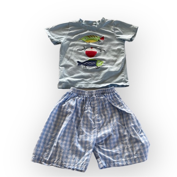 Lures & Lace Outfit - Picture 1 of 7
